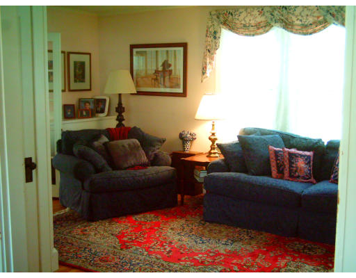 14 Lenox Road Peabody, MA 01960 - Photo 4 of 6 Gallery Image 4
