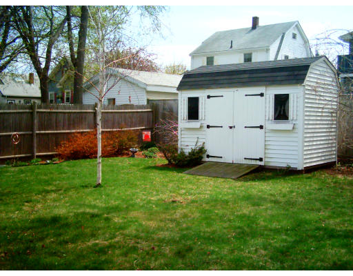 14 Lenox Road Peabody, MA 01960 - Photo 6 of 6 Gallery Image 6