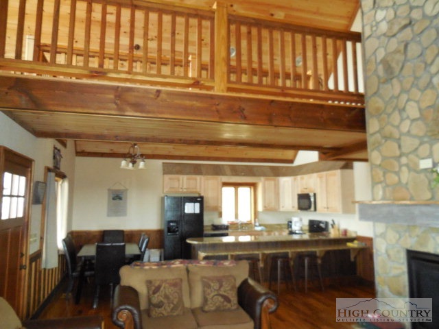 1645 Silverleaf Road Zionville, NC 28698 - Photo 17 of 19 Gallery Image 17