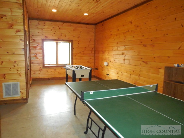1645 Silverleaf Road Zionville, NC 28698 - Photo 6 of 19 Gallery Image 6