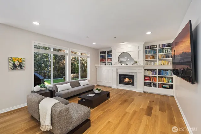 $1,789,987 | 14615 3rd Drive Southeast, Mill Creek, WA 98012