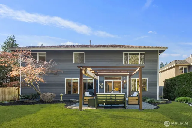 $1,789,987 | 14615 3rd Drive Southeast, Mill Creek, WA 98012