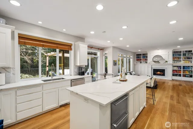 $1,789,987 | 14615 3rd Drive Southeast, Mill Creek, WA 98012