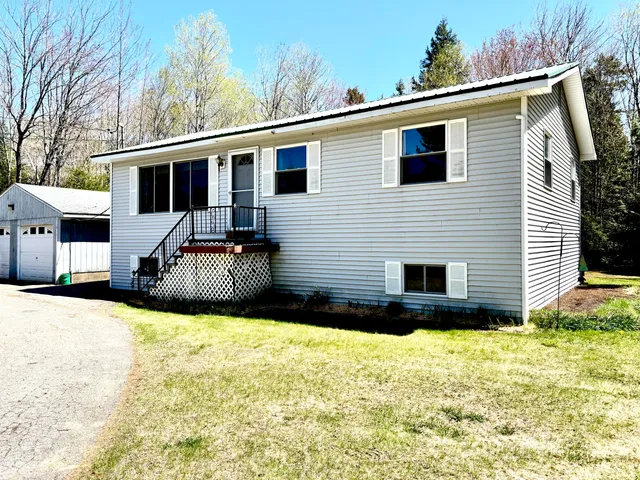 $175,000 | 3 Rush Boulevard, Millinocket, ME 04462