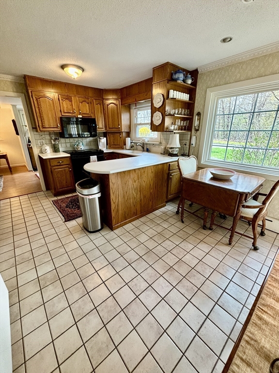 126 Berwick Road Longmeadow, MA 01106 - Photo 15 of 29 Gallery Image 15