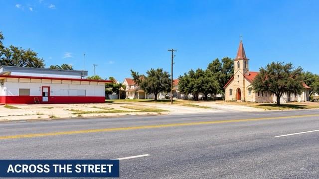 425 West Rice Street Falfurrias, TX 78355 - Photo 5 of 8 Additional content