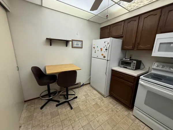 $89,000 | 3749 North 88th Street, Unit 305, Milwaukee, WI 53222