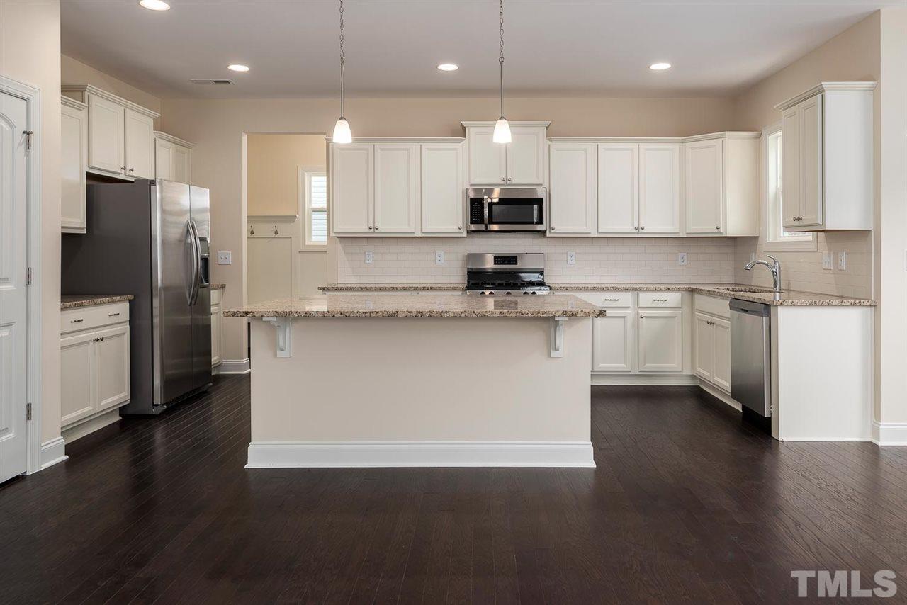 7212 Cornett Way Raleigh, NC 27604 - Photo 4 of 18