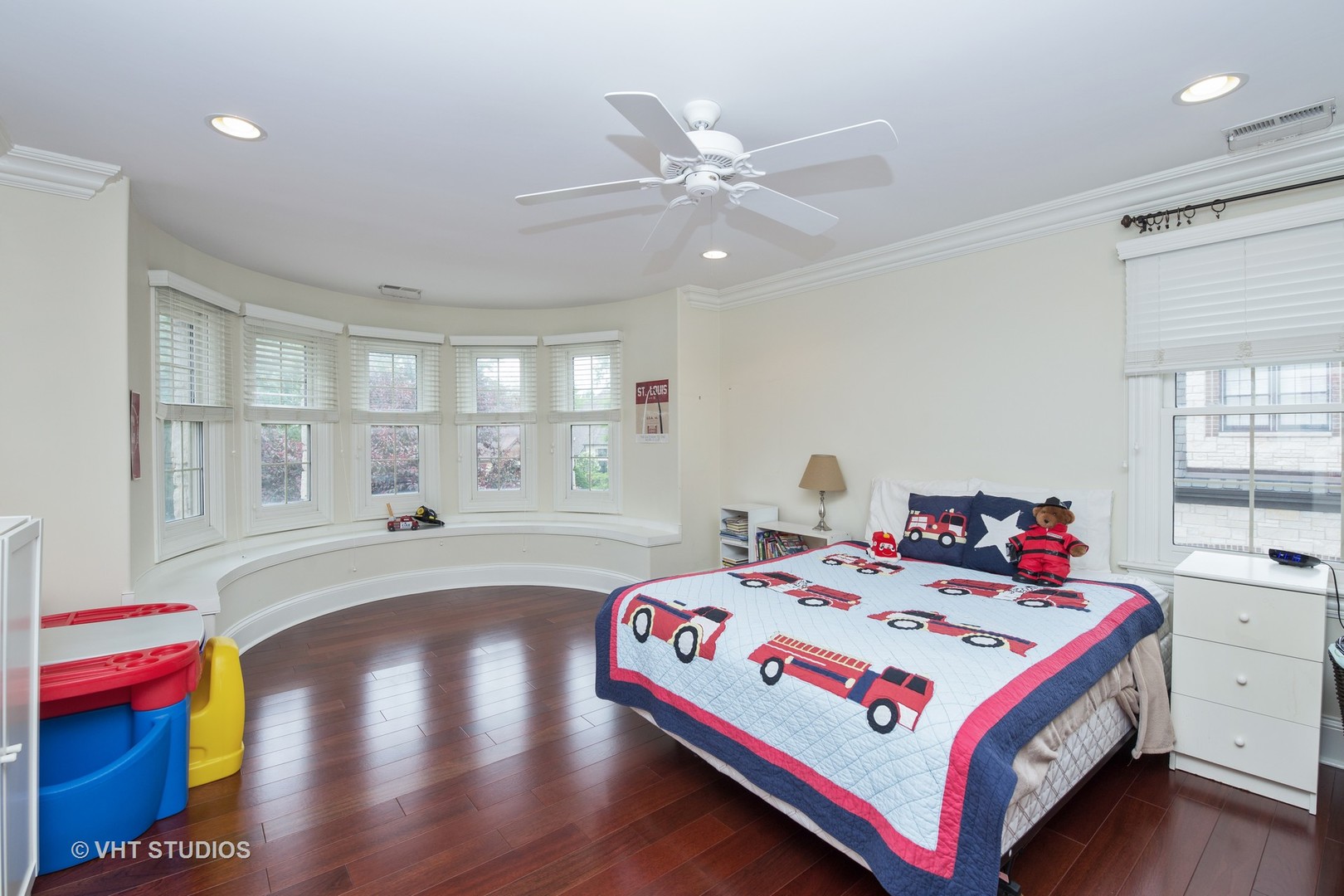 267 East Vallette Street Elmhurst, IL 60126 - Photo 13 of 28