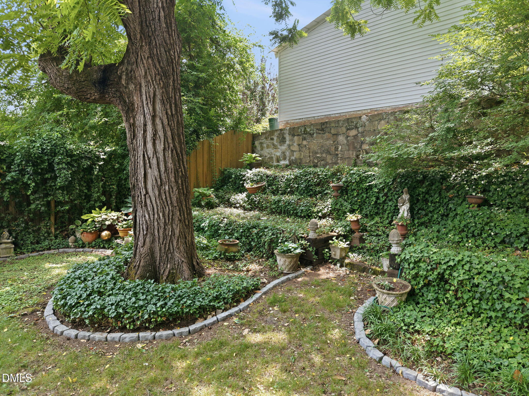 514 East Lane Street Raleigh, NC 27601 - Photo 31 of 51
