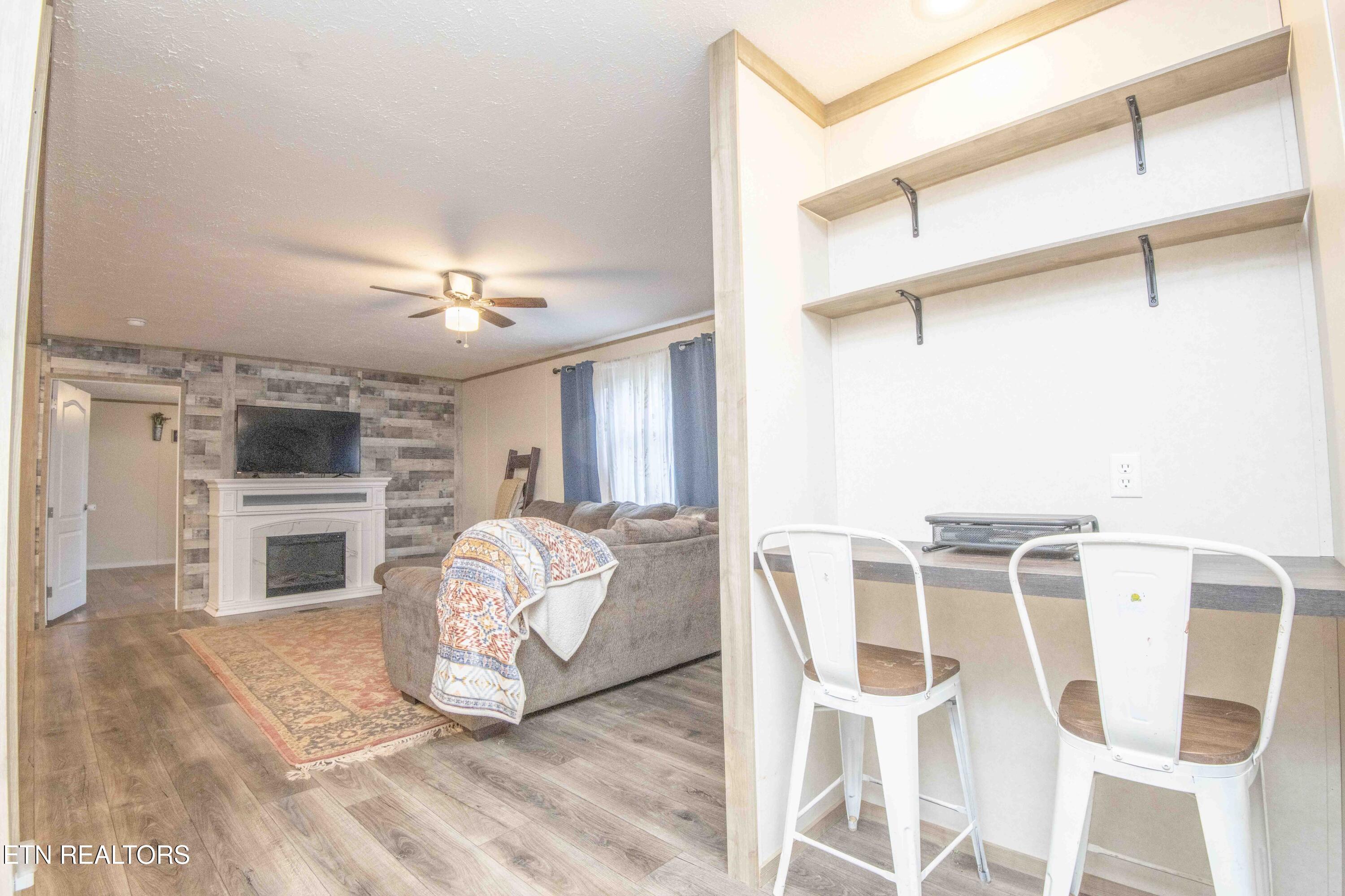 3941 Hackney Chapel Road Lenoir City, TN 37772 - Photo 15 of 40 living_1