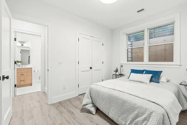 $3,350,000 | 8 Oakdale Avenue, Wellesley, MA 02482