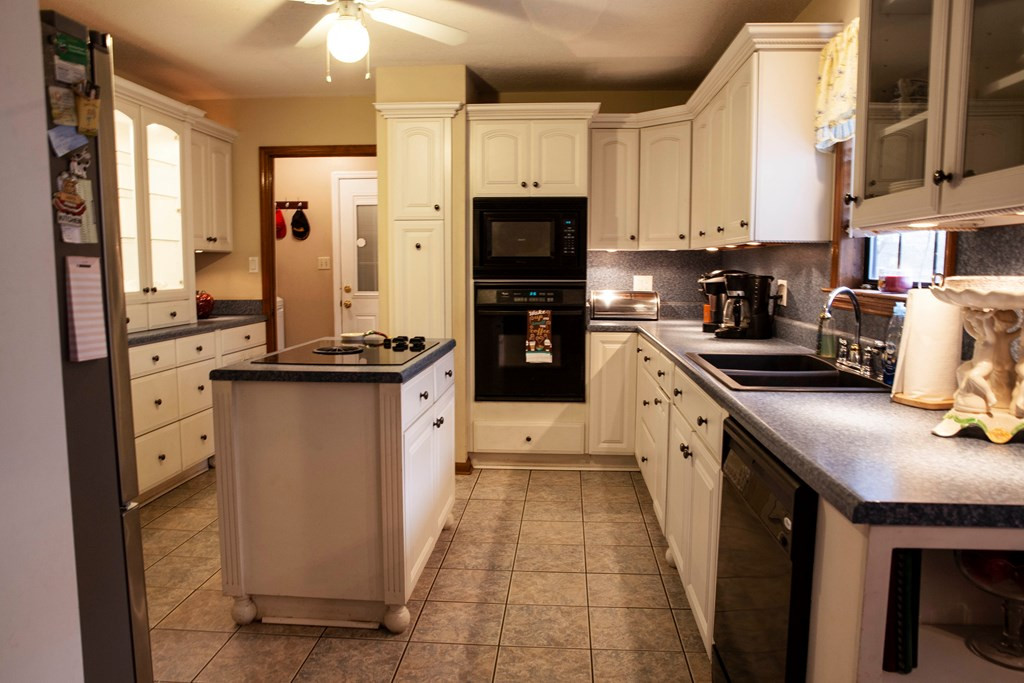 3046 Ray Owens Road Appling, GA 30802 - Photo 15 of 38 KITCHEN