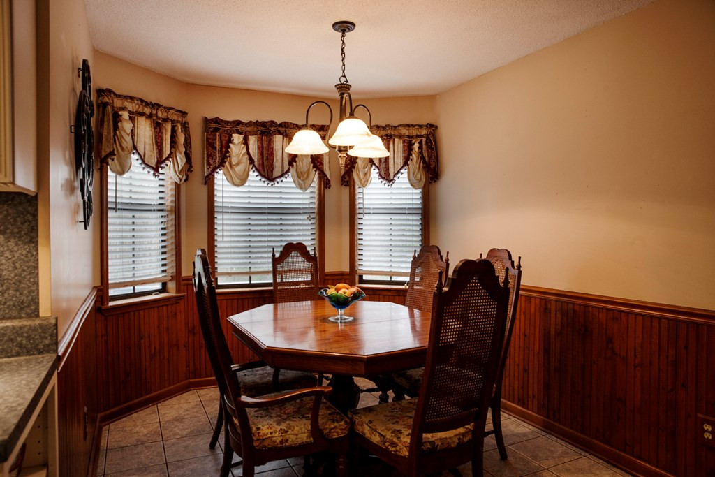 3046 Ray Owens Road Appling, GA 30802 - Photo 16 of 38 BREAKFAST AREA