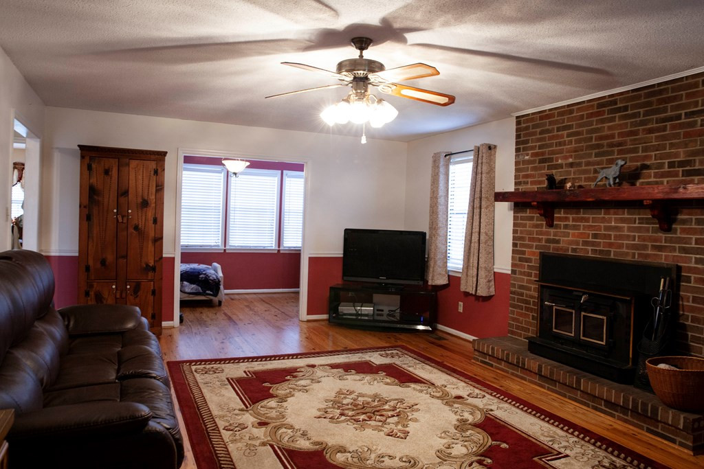 3046 Ray Owens Road Appling, GA 30802 - Photo 21 of 38 GREAT RM W/FIREPLACE