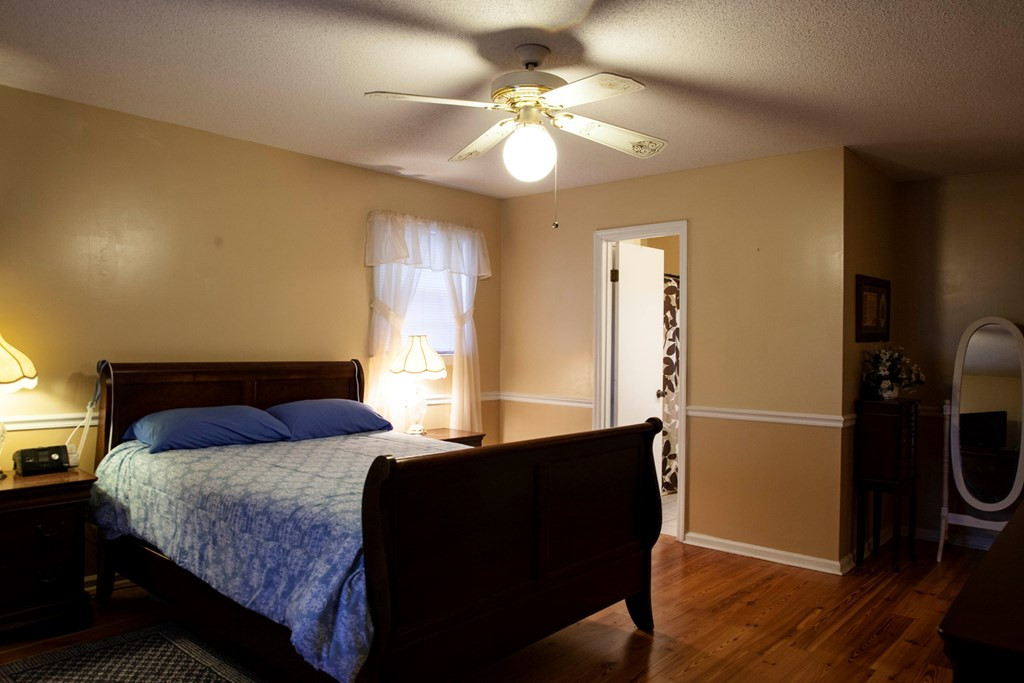 3046 Ray Owens Road Appling, GA 30802 - Photo 27 of 38 OWNER SUITE