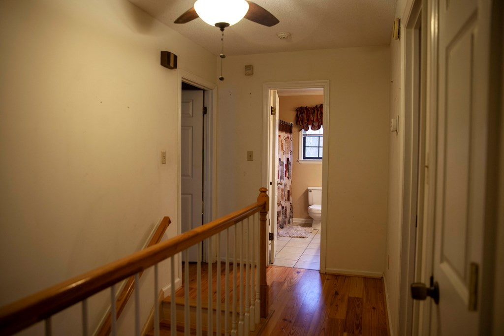 3046 Ray Owens Road Appling, GA 30802 - Photo 31 of 38 UPSTAIRS WALK WAY