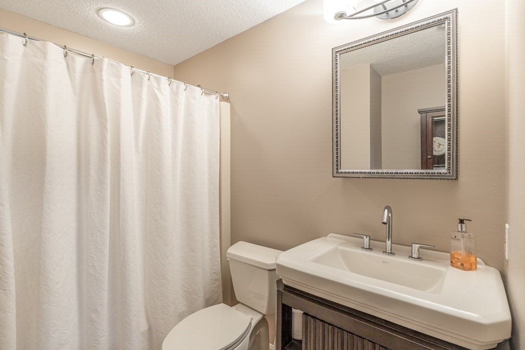 23 Fuller Pond Road, Unit 23 Middleton, MA 01949 - Photo 17 of 32 Gallery Image 17