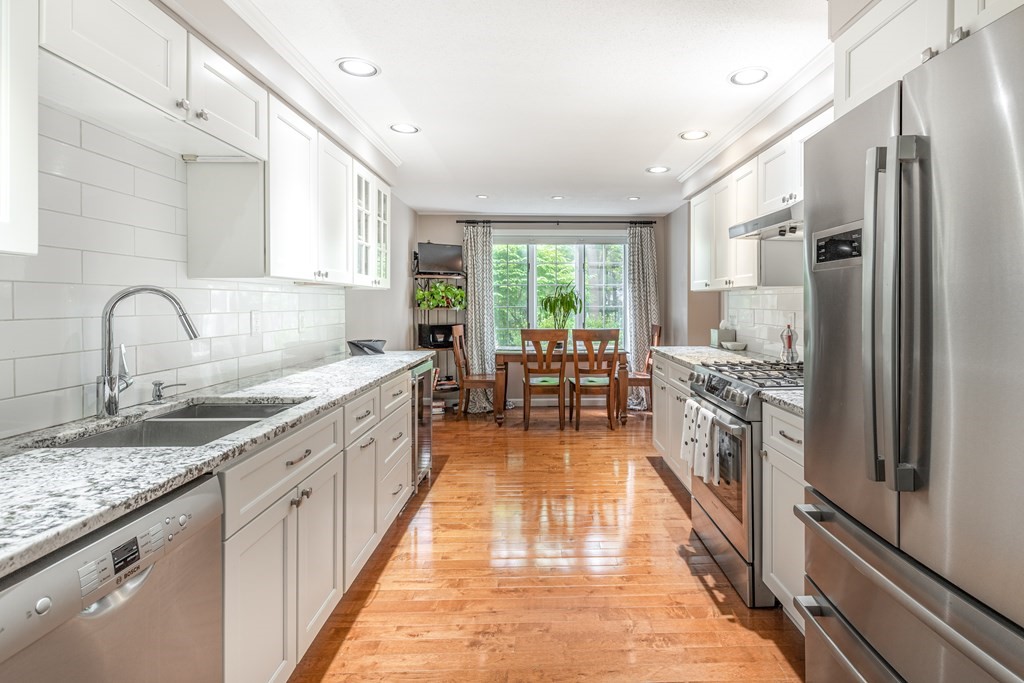 23 Fuller Pond Road, Unit 23 Middleton, MA 01949 - Photo 9 of 32 Gallery Image 9