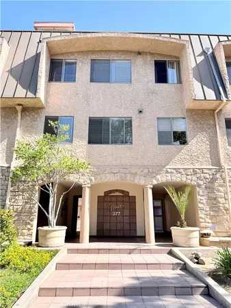 $3,850 | 377 West California Avenue, Unit 16, Glendale, CA 91203