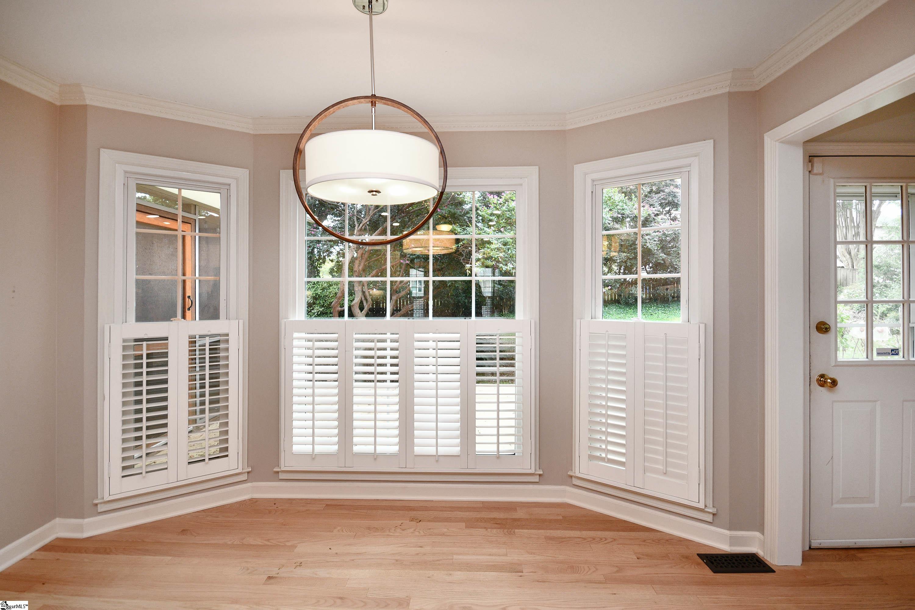 110 Forrester Creek Drive Greenville, SC 29607 - Photo 14 of 39