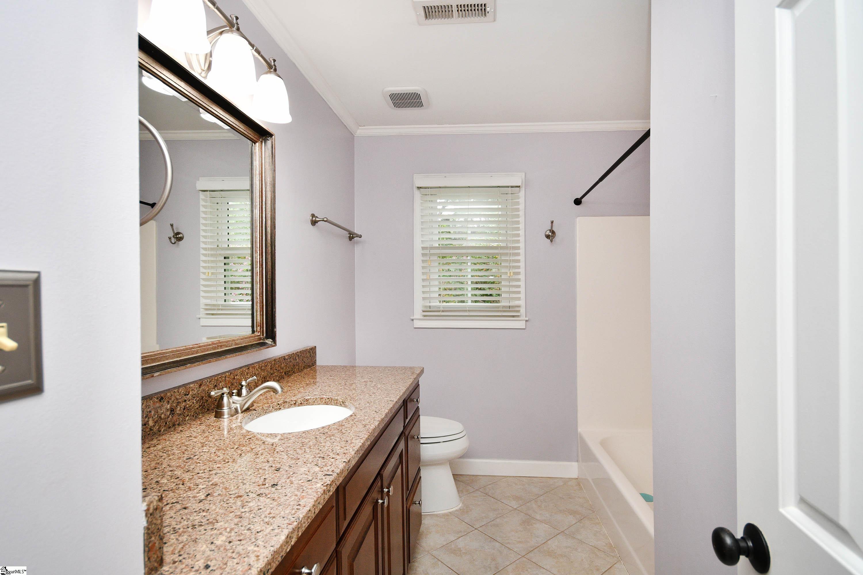 110 Forrester Creek Drive Greenville, SC 29607 - Photo 29 of 39