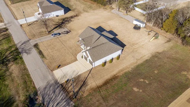 $399,000 | 190 Cordova Cove, Savannah, TN 38372