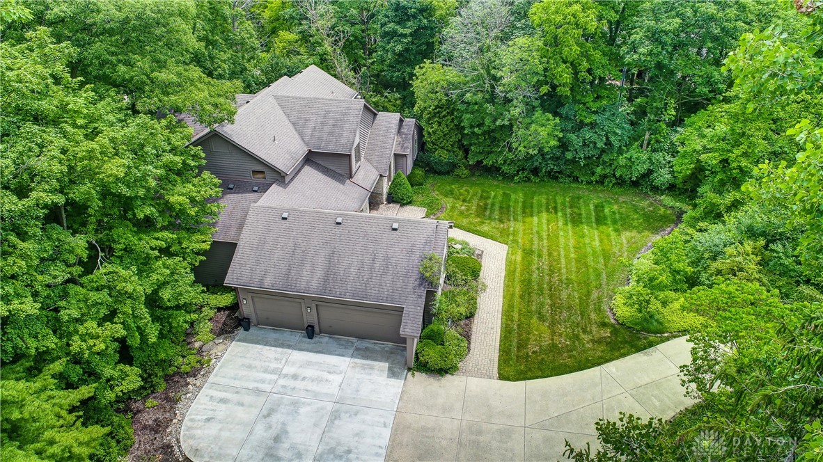 6527 Reigate Road Dayton, OH 45459 - Photo 4 of 71 Gallery Image 4