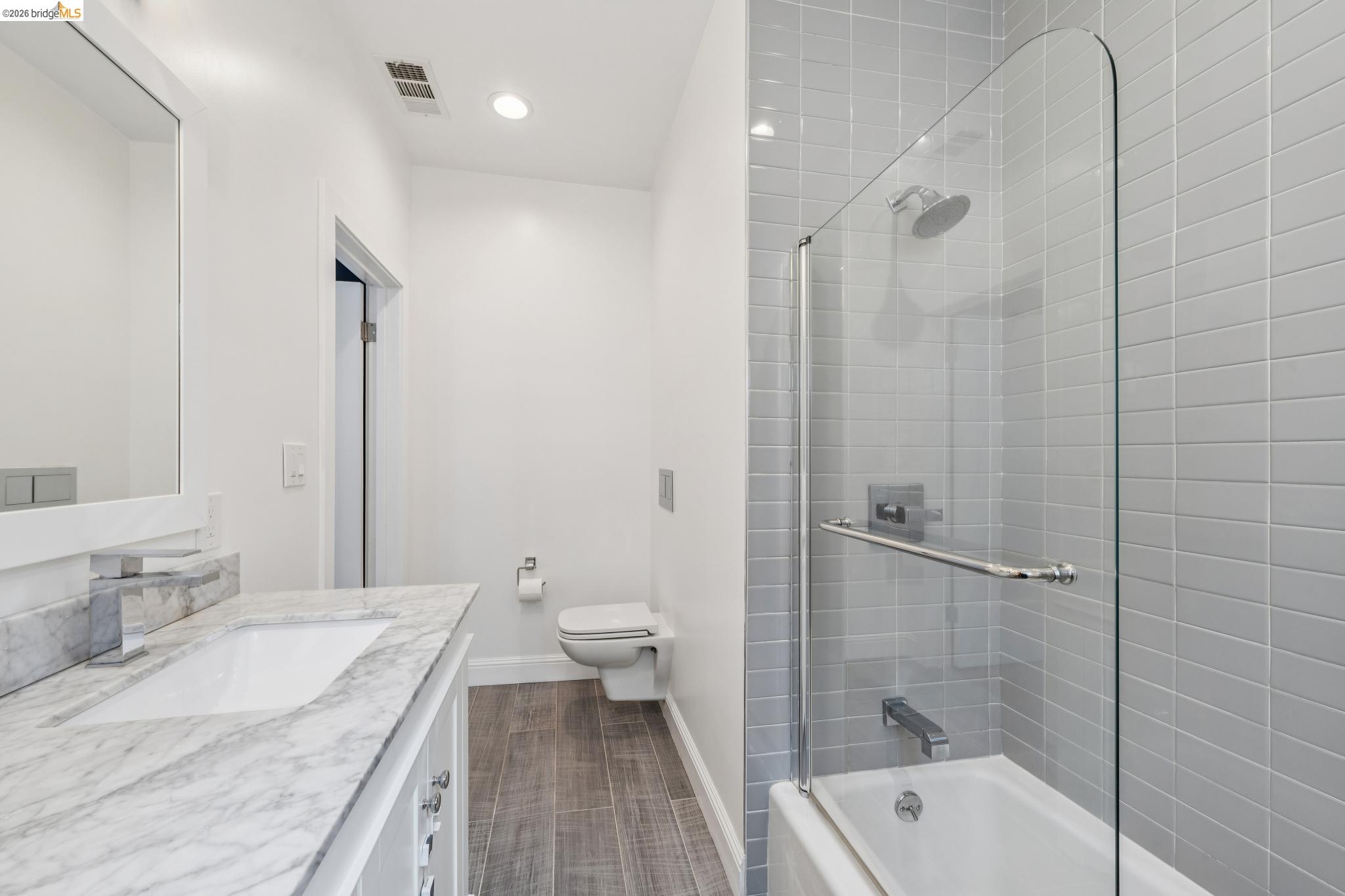 2012 Chestnut Street Oakland, CA 94607 - Photo 12 of 47