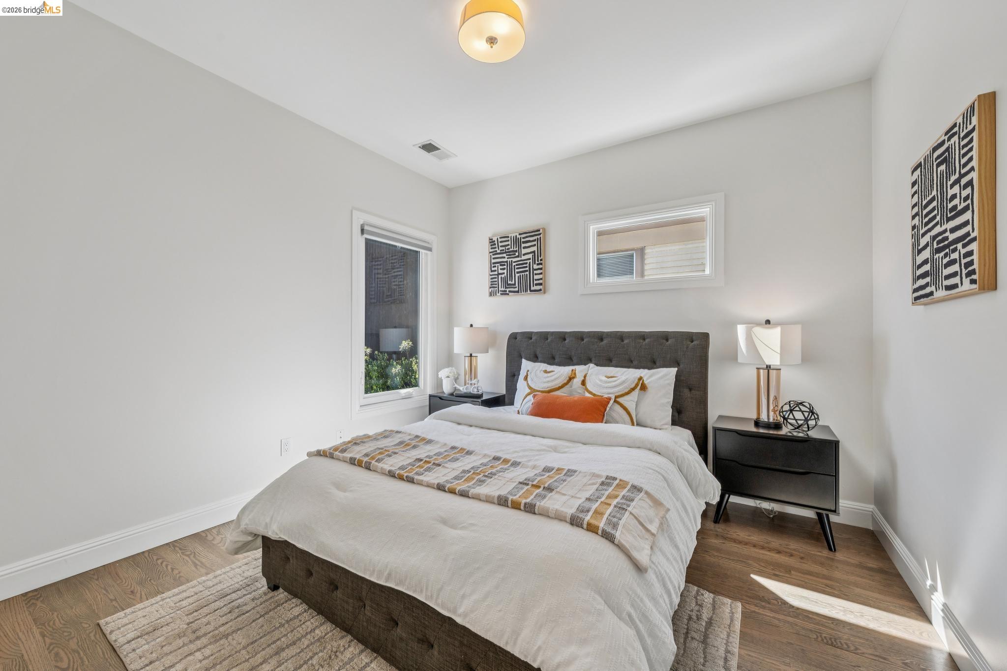 2012 Chestnut Street Oakland, CA 94607 - Photo 13 of 47