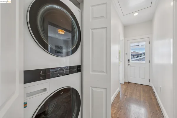 $998,000 | 2012 Chestnut Street, Oakland, CA 94607