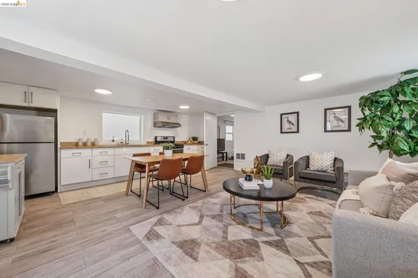 $998,000 | 2012 Chestnut Street, Oakland, CA 94607