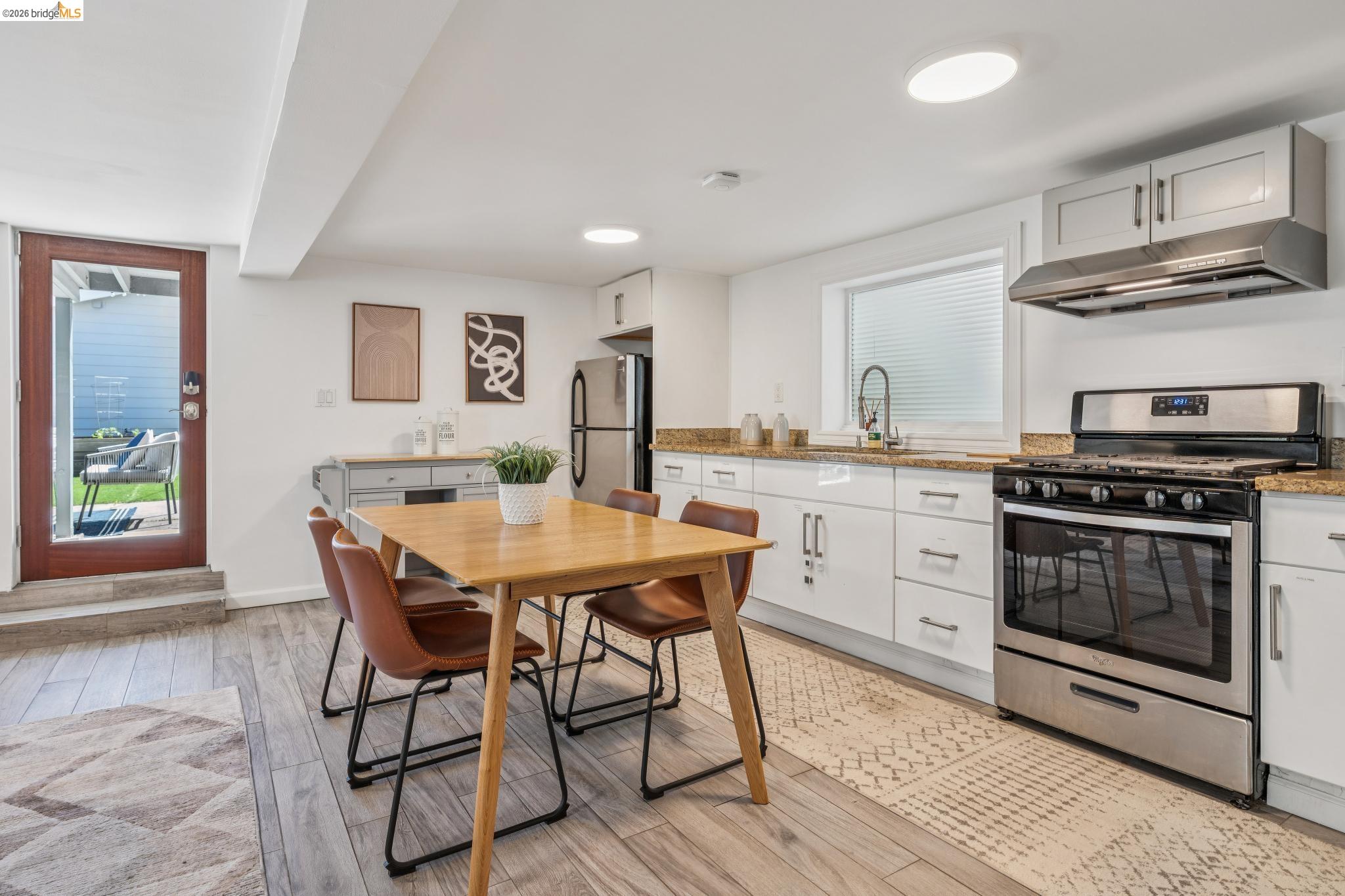 2012 Chestnut Street Oakland, CA 94607 - Photo 22 of 47