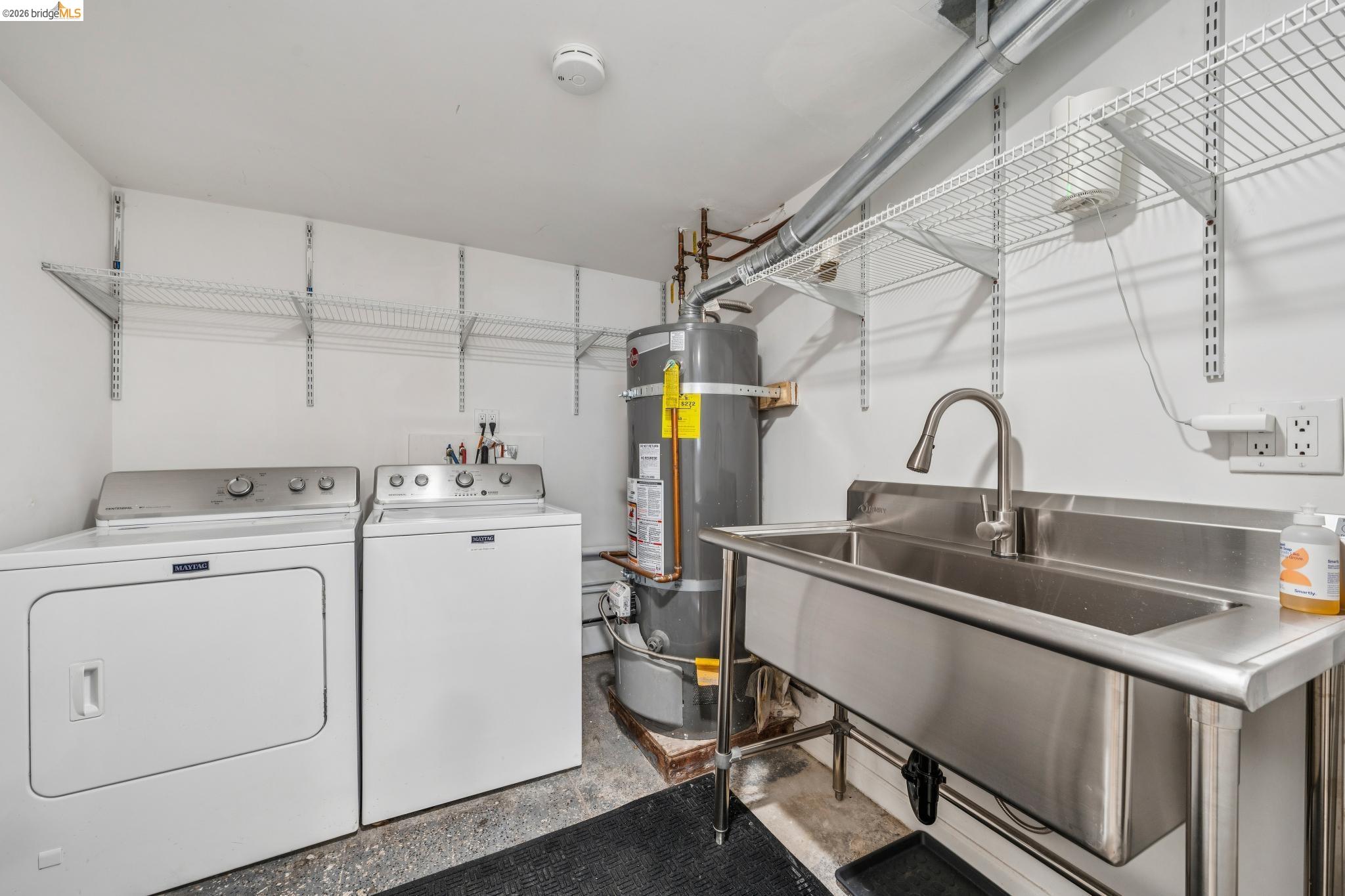 2012 Chestnut Street Oakland, CA 94607 - Photo 27 of 47