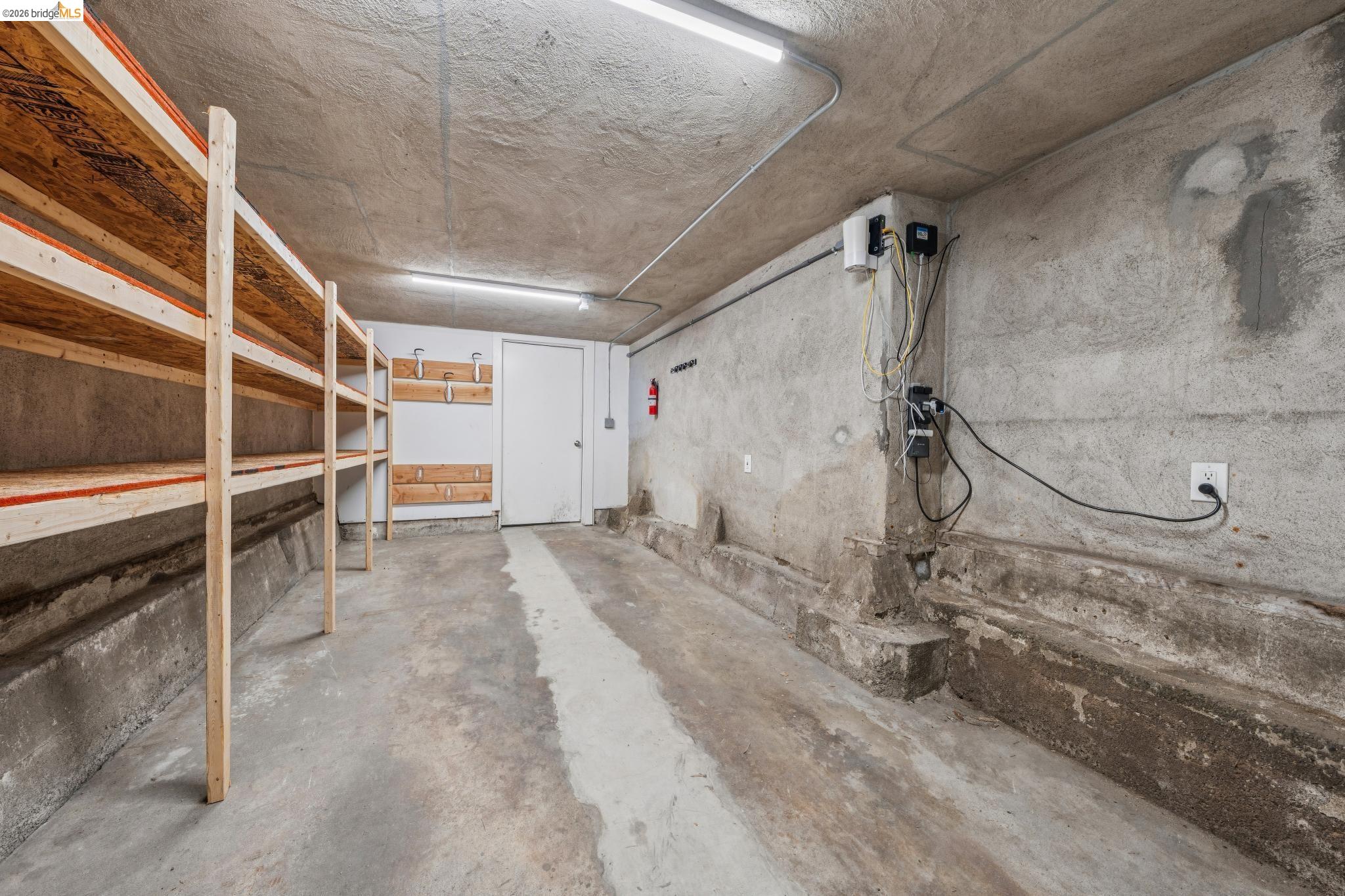 2012 Chestnut Street Oakland, CA 94607 - Photo 28 of 47