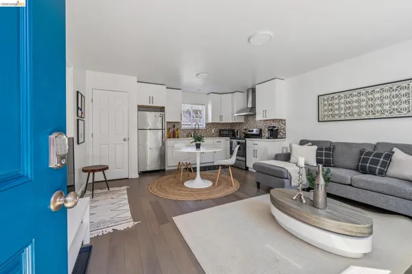 $998,000 | 2012 Chestnut Street, Oakland, CA 94607