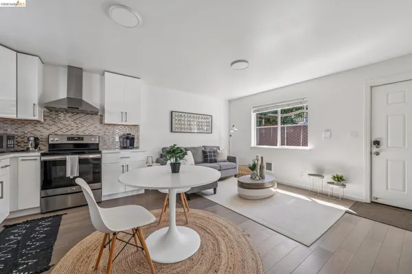 $998,000 | 2012 Chestnut Street, Oakland, CA 94607