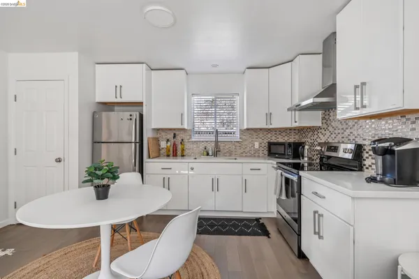 $998,000 | 2012 Chestnut Street, Oakland, CA 94607