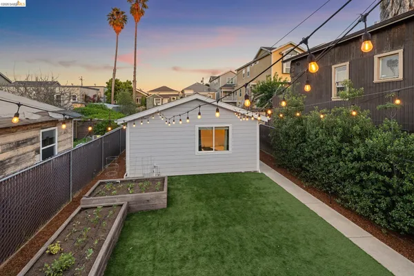 $998,000 | 2012 Chestnut Street, Oakland, CA 94607