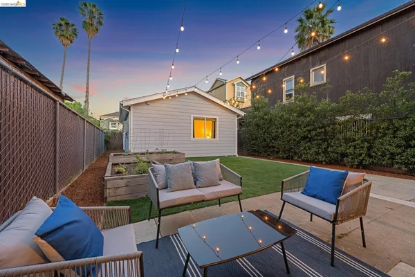 $998,000 | 2012 Chestnut Street, Oakland, CA 94607