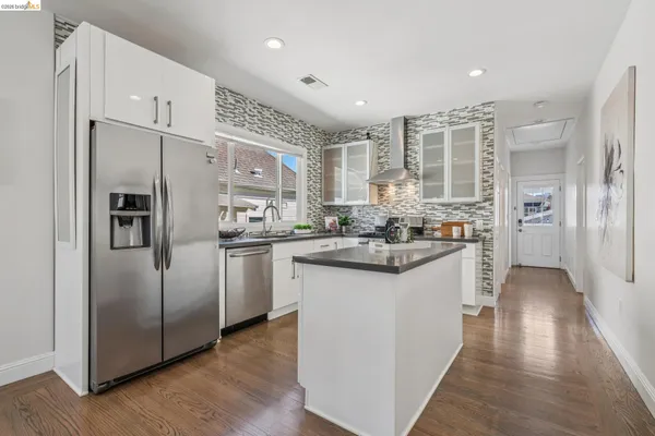 $998,000 | 2012 Chestnut Street, Oakland, CA 94607