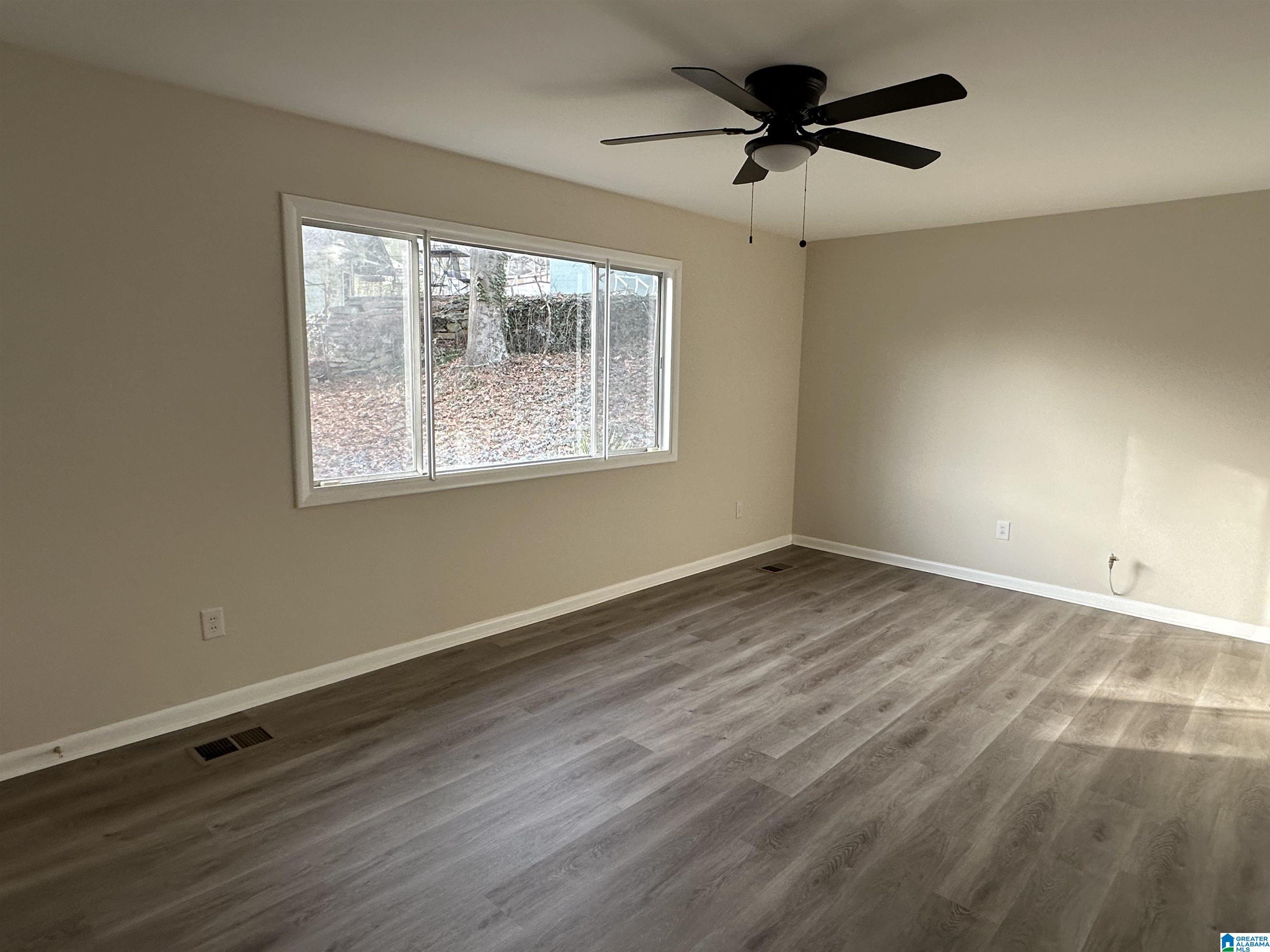 532 Ardmore Lane Birmingham, AL 35210 - Photo 3 of 25