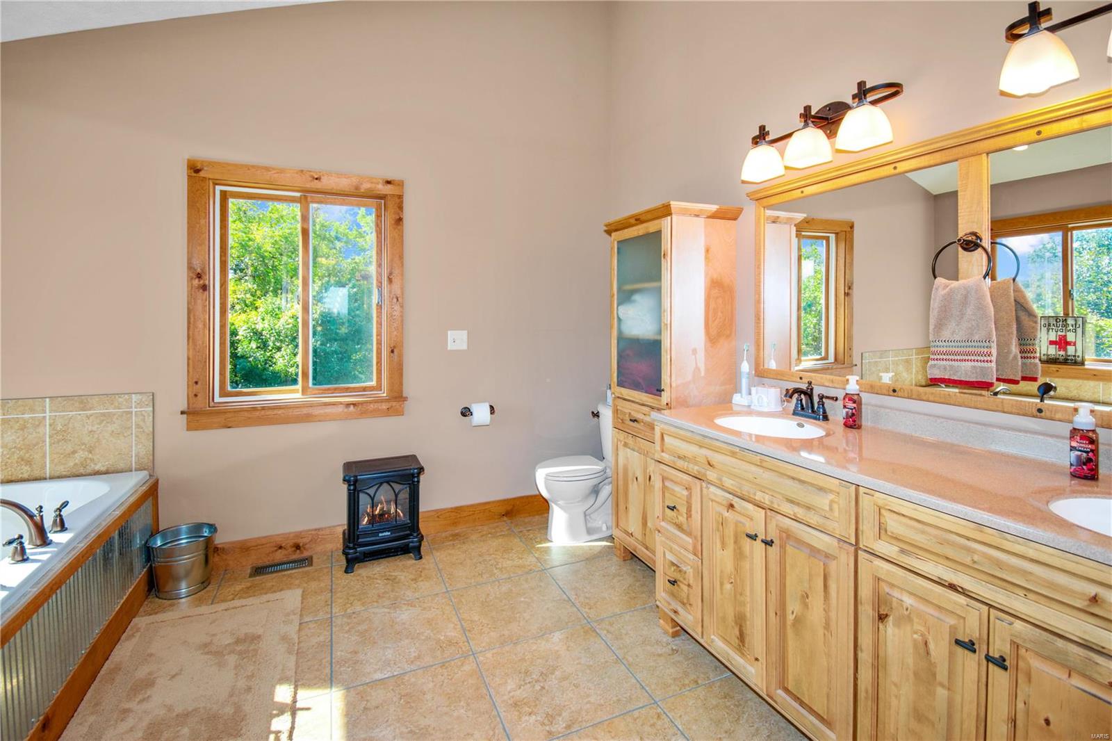 2558 Plummer Hill Road Hardin, IL 62047 - Photo 17 of 33 Gallery Image 17