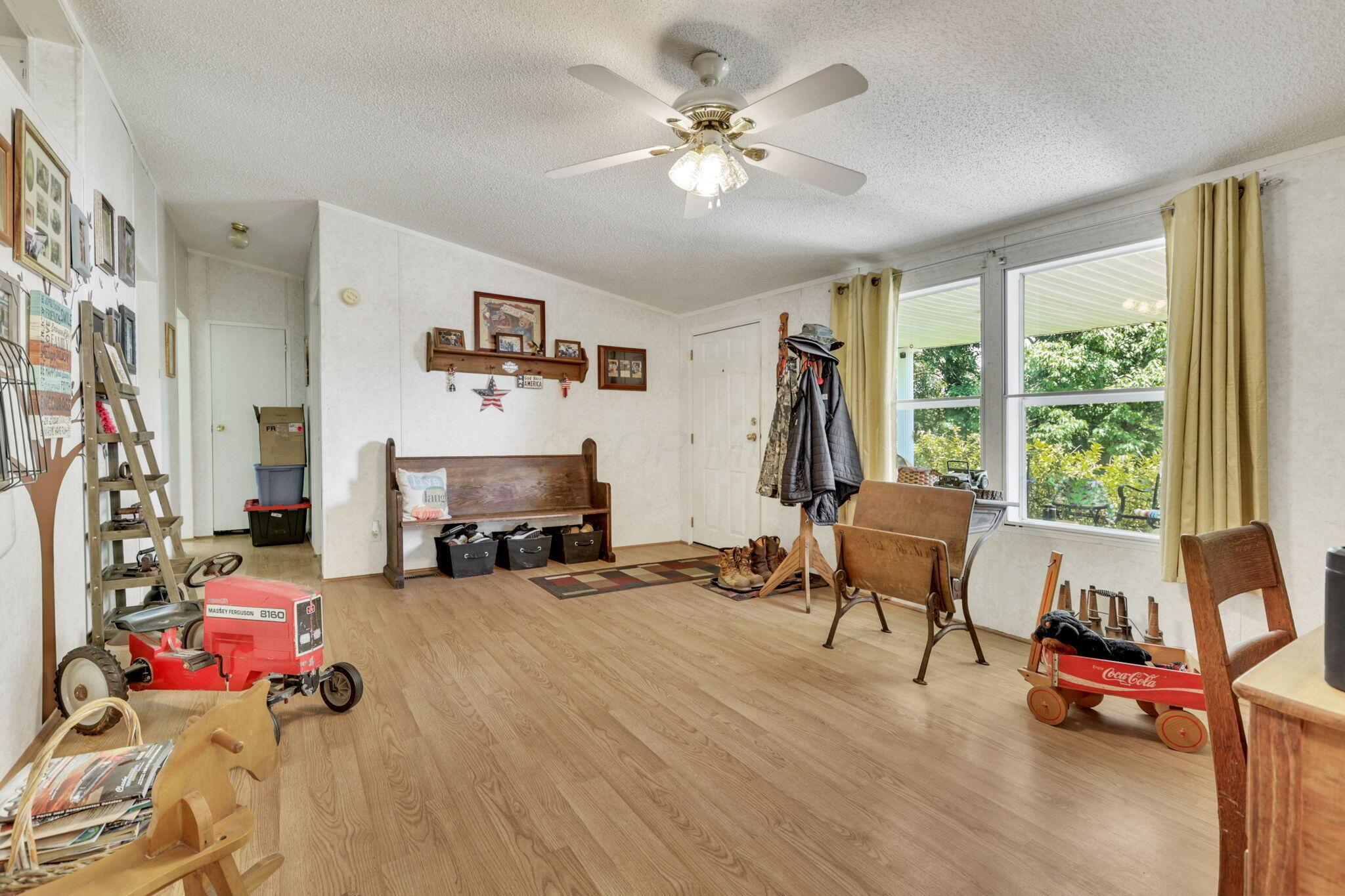 36462 Smith Chapel Road Logan, OH 43138 - Photo 21 of 43