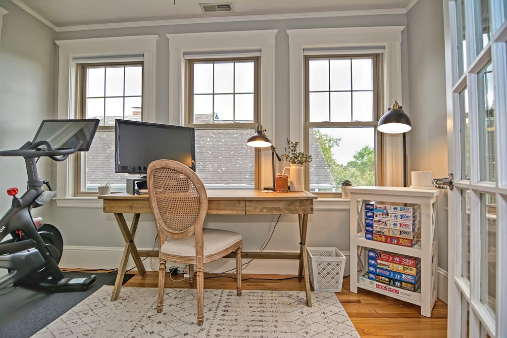 34 Bradford Road, Unit 2 Watertown, MA 02472 - Photo 23 of 39 a work room with furniture and a window