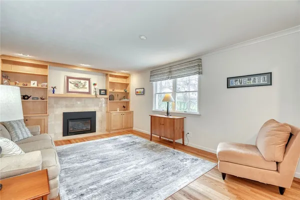 $499,500 | 9 Burncoat Way, Pittsford, NY 14534