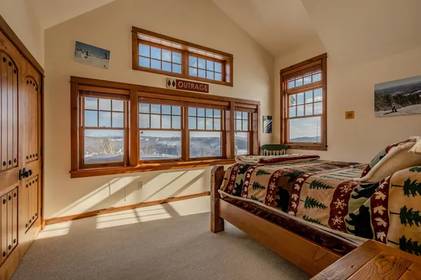 $4,775,000 | 924 Okemo Ridge Road, Unit S 11, Ludlow, VT 05149