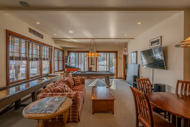 $4,775,000 | 924 Okemo Ridge Road, Unit S 11, Ludlow, VT 05149