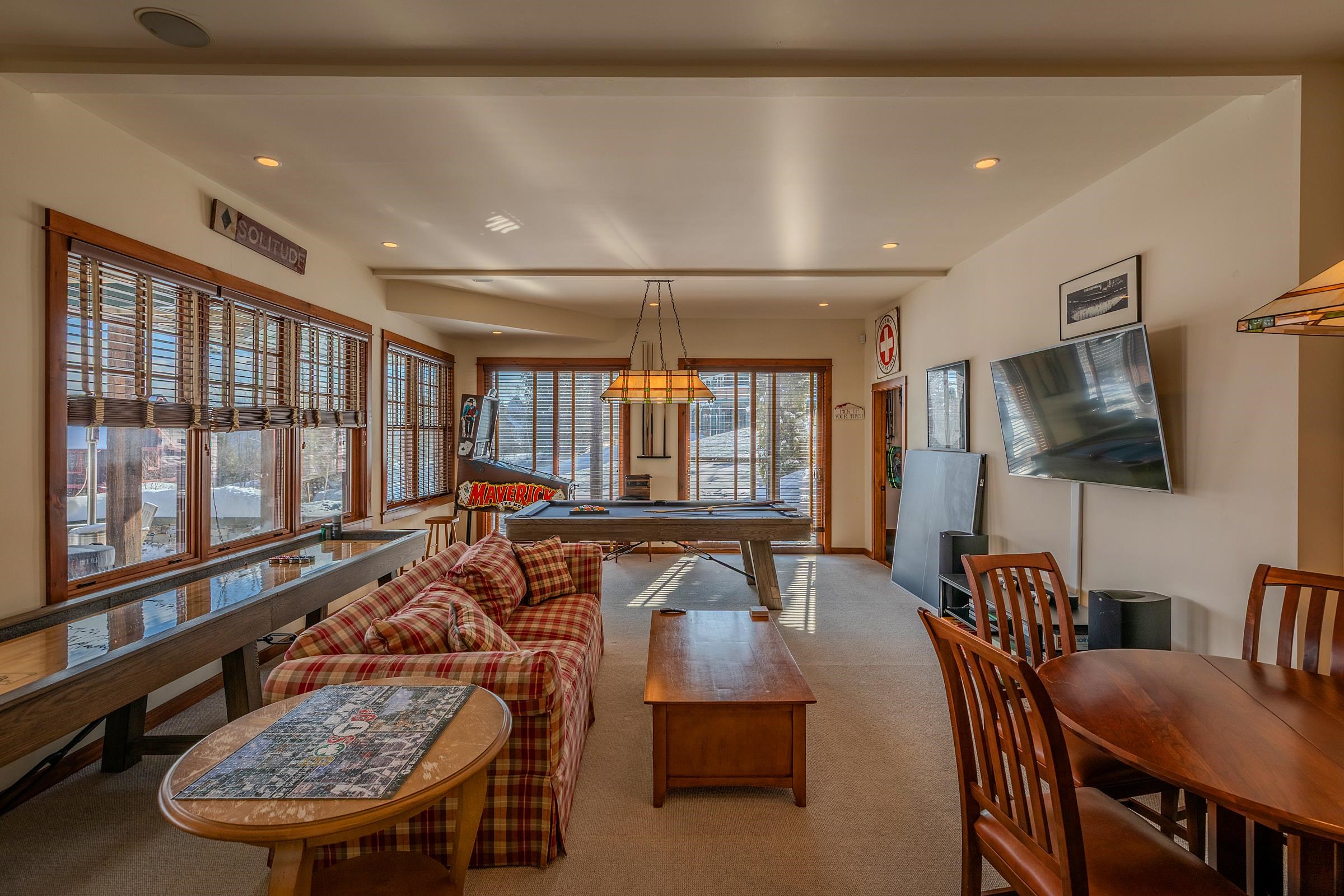 924 Okemo Ridge Road, Unit S 11 Ludlow, VT 05149 - Photo 37 of 60