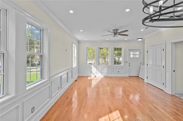 $899,900 | 117 Sharon Street, Providence, RI 02908